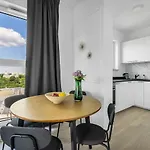 Apartment 8th Floor Downtown N2 - Parking, View, Balcony - By Rentujemy Warschau