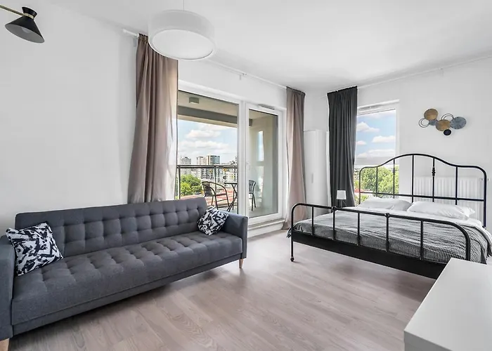 8th Floor Downtown N2 - Parking, View, Balcony - By Rentujemy Warszawa