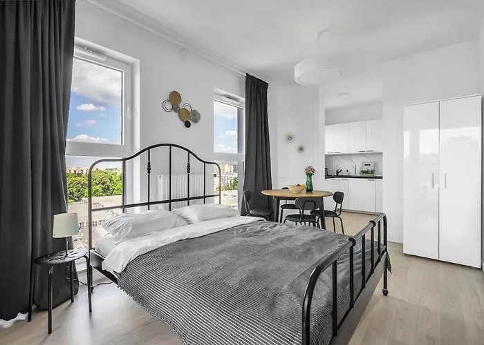 8th Floor Downtown N2 - Parking, View, Balcony - By Rentujemy * Warszawa