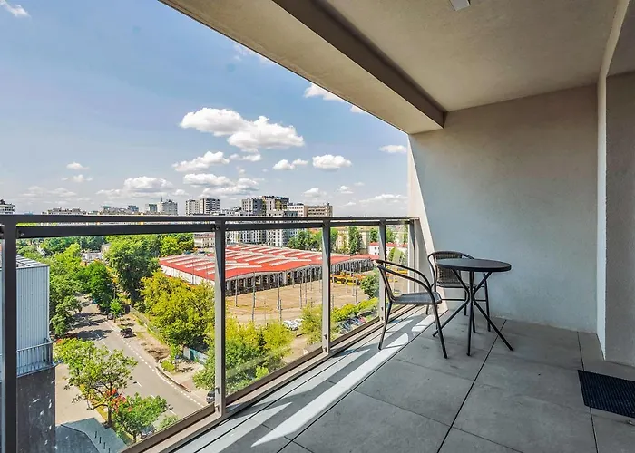 8th Floor Downtown N2 - Parking, View, Balcony - By Rentujemy Lejlighed