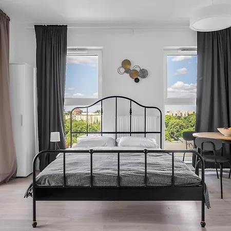 8th Floor Downtown N2 - Parking, View, Balcony - By Rentujemy